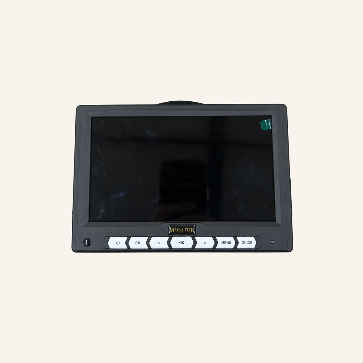 Kampfinity 7-inch monitor op lichte beige achtergrond